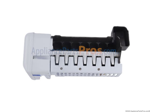 Refrigerator Ice Maker Assembly