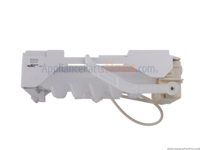 Refrigerator Ice Maker Assembly